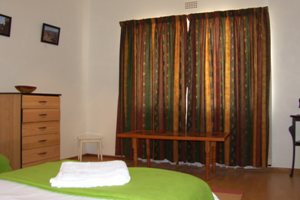 GUEST COTTAGE BEDR 02 02