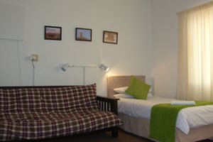 GUEST COTTAGE BEDR 03 02